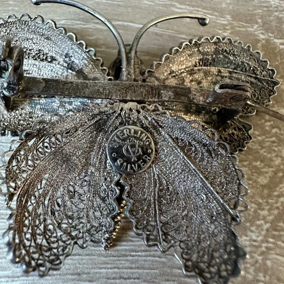 Vintage Butterfly Lace Sterling Brooch Pin - Picture 3 of 4